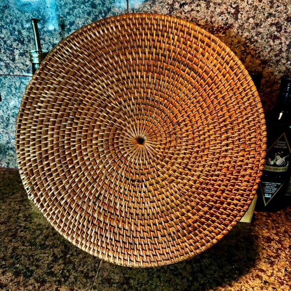 Woven Rattan Chip & Dip Server Tray Charger 15" William Sonoma - Picture 8 of 13